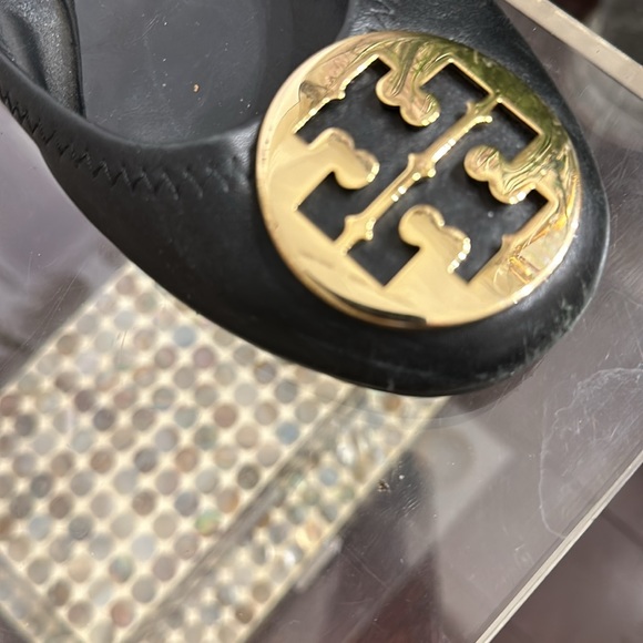 Tory Burch Minnie Travel Perfect Black & Gold Ballet Flats - Picture 4 of 16